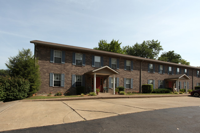 2605 Hickoryvale in New Albany, IN - Building Photo - Building Photo