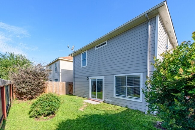property at 11710 Fossil Rock Ln
