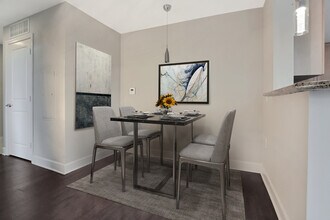 3600 S Glebe Rd, Unit 237 in Arlington, VA - Building Photo - Building Photo