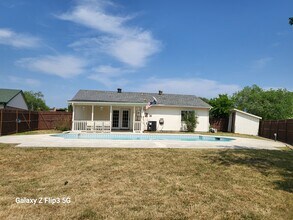 5692 Powers St in The Colony, TX - Building Photo - Building Photo