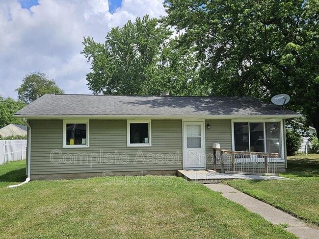 property at 1514 W Porter Ave