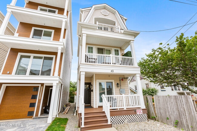 43 Marine Terrace in Long Branch, NJ - Building Photo - Building Photo