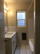 917 N Hudson Ave, Unit 1 in Los Angeles, CA - Building Photo - Building Photo