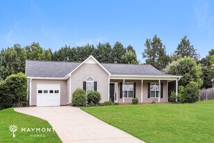 146 Central Oaks Rd in Clemmons, NC - Building Photo