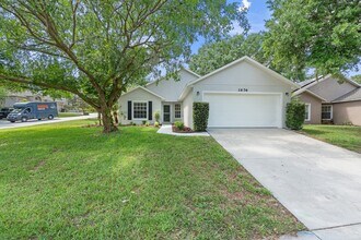 1676 Vick Rd in Apopka, FL - Building Photo - Building Photo