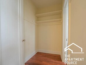 4828 N Damen Ave, Unit 414 in Chicago, IL - Building Photo - Building Photo