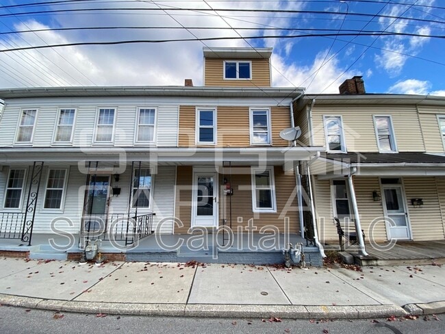 property at 18 Fulton St