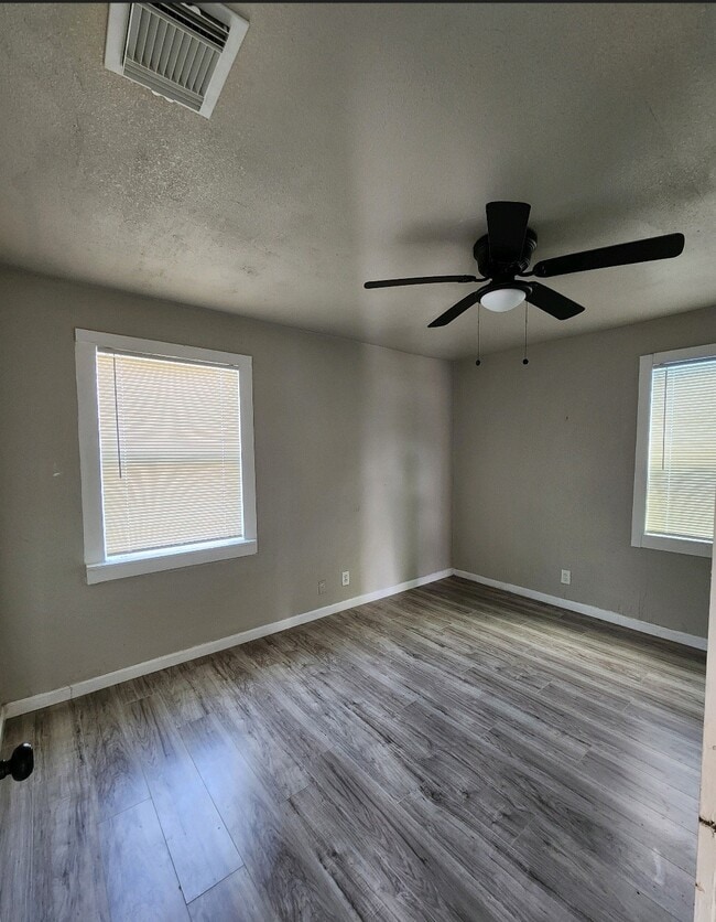 property at 2817 Rosemary Ln