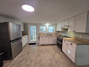 116 Lakewood Dr in Wendell, NC - Building Photo - Building Photo