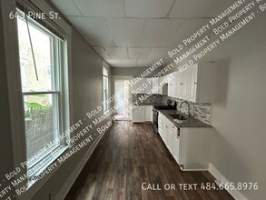 643 Pine St in Reading, PA - Building Photo - Building Photo