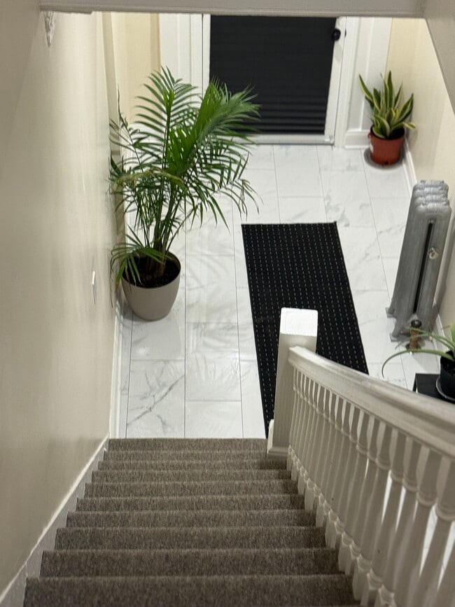 property at 139 S 12th Ave