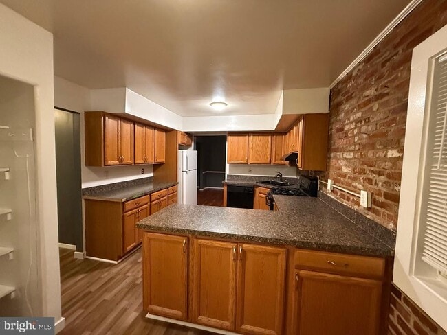 6811 Nashville Rd in Lanham, MD - Building Photo - Building Photo