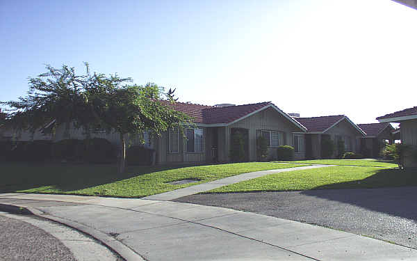 12487 Georgia Ln in Madera, CA - Building Photo - Building Photo