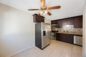 6711 3rd St N in St. Petersburg, FL - Building Photo - Building Photo