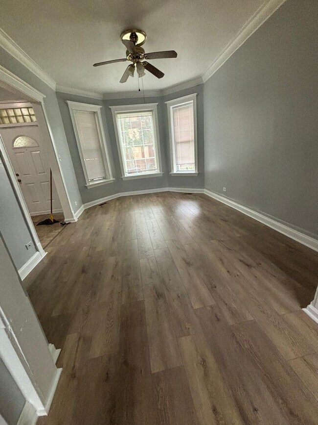 1446 E 69th Pl in Chicago, IL - Building Photo - Building Photo