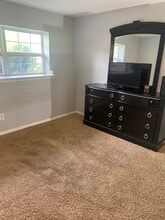 9644 Eaton Woods Pl in Lorton, VA - Building Photo - Building Photo