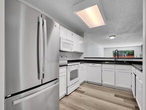 7476 E Arkansas Ave-Unit -#32-05 in Denver, CO - Building Photo - Building Photo