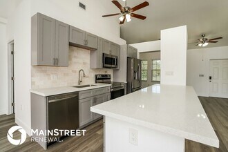 5227 3rd St W in Lehigh Acres, FL - Building Photo - Building Photo