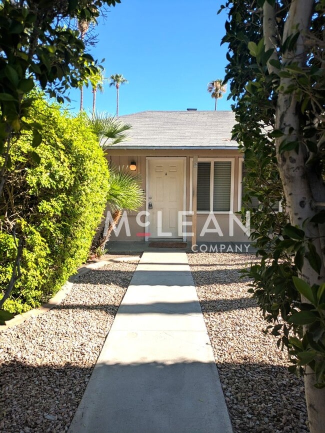 property at 810 E Sunny Dunes Rd