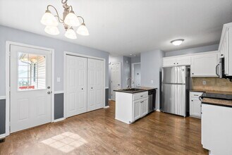 3260 S Senseney Cir in Clarksville, TN - Building Photo - Building Photo