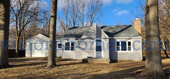 1018 Sherman Ave in Lima, OH - Building Photo