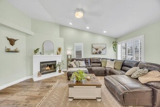 4120 Cedar Meadow Dr in Sacramento, CA - Building Photo - Building Photo