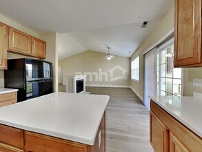 3906 Magnolia Pond Rd in Raleigh, NC - Building Photo - Building Photo