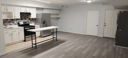 601 Ocean Ave, Unit Unit 3 in Jersey City, NJ - Building Photo - Building Photo