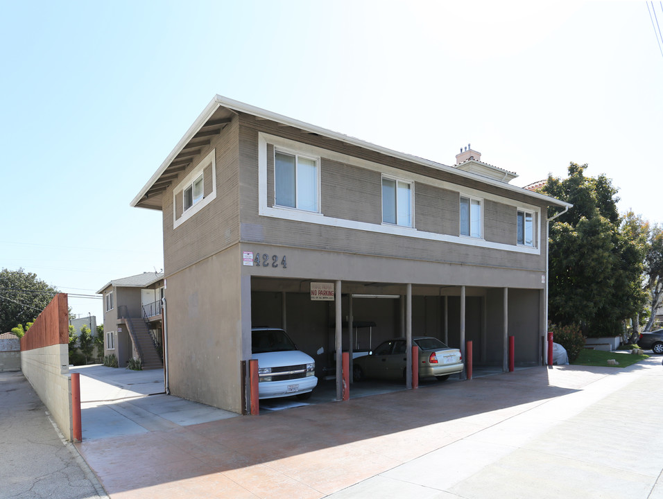 4224 S Centinela Ave in Los Angeles, CA - Building Photo