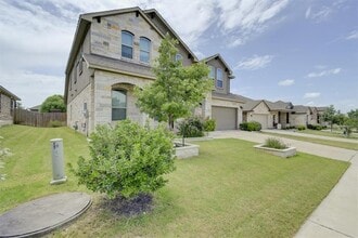 1910 Texoma Dr in Round Rock, TX - Building Photo - Building Photo