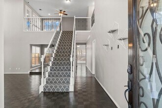 901 Longmire Rd in Conroe, TX - Building Photo - Building Photo