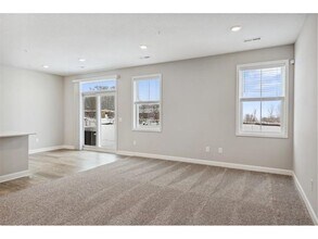 9417 4th St Ln N in Lake Elmo, MN - Building Photo - Building Photo