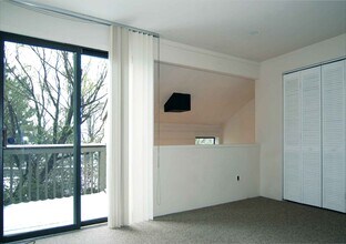 4857 W Moorhead Cir in Boulder, CO - Foto de edificio - Building Photo