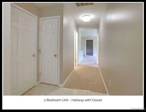 807 1/2 Millersport Hwy in Amherst, NY - Building Photo - Building Photo