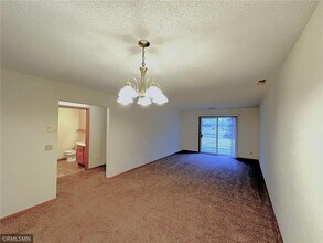 840 Highview Dr in New Richmond, WI - Building Photo - Building Photo