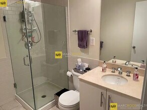 210 South St in Boston, MA - Foto de edificio - Building Photo