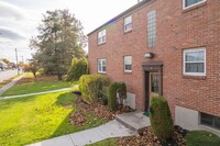 Englewood Apartments in Buffalo, NY - Building Photo - Building Photo