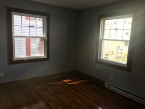 123 Southview St in Waterbury, CT - Building Photo - Building Photo