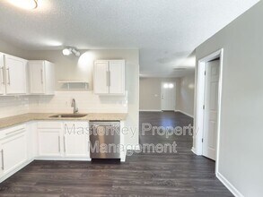 5637 Fieldcross Ct in Raleigh, NC - Building Photo - Building Photo
