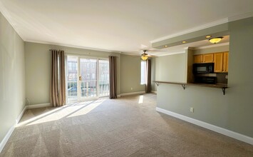 9542 James St, Unit A in Philadelphia, PA - Building Photo - Building Photo