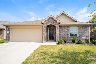 922 Evergreen St in Princeton, TX - Building Photo