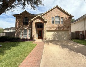 2107 Highland Bay Ct in Katy, TX - Foto de edificio - Building Photo