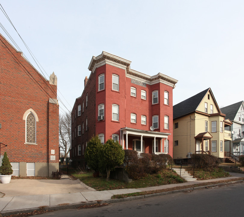 58 Mahl Ave in Hartford, CT - Foto de edificio