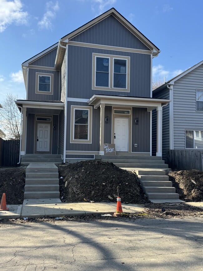 property at 961 Heyl Ave