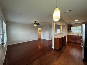 5907 Garden Oaks Dr in Austin, TX - Building Photo - Building Photo