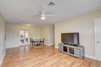 3531 SW 36th St in West Park, FL - Building Photo - Building Photo