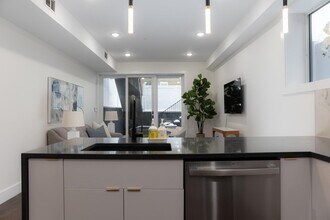 39 Boyd Ave in Jersey City, NJ - Building Photo - Building Photo