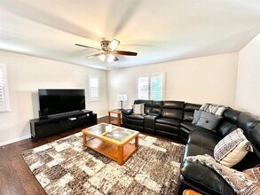 5372 Rural Terrace in Waterford Township, MI - Building Photo - Building Photo