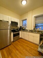 1463 Beacon St, Unit 14 in Brookline, MA - Building Photo - Building Photo