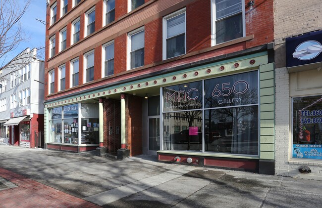 Nehemiah Housing in Middletown, CT - Foto de edificio - Building Photo